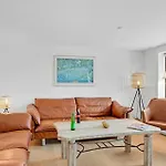 2 Bedroom Beautiful In *