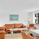 2 Bedroom Beautiful In *