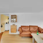 2 Bedroom Beautiful In 度假居 *
