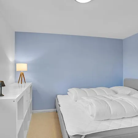 Semesterbostad 2 Bedroom Beautiful In